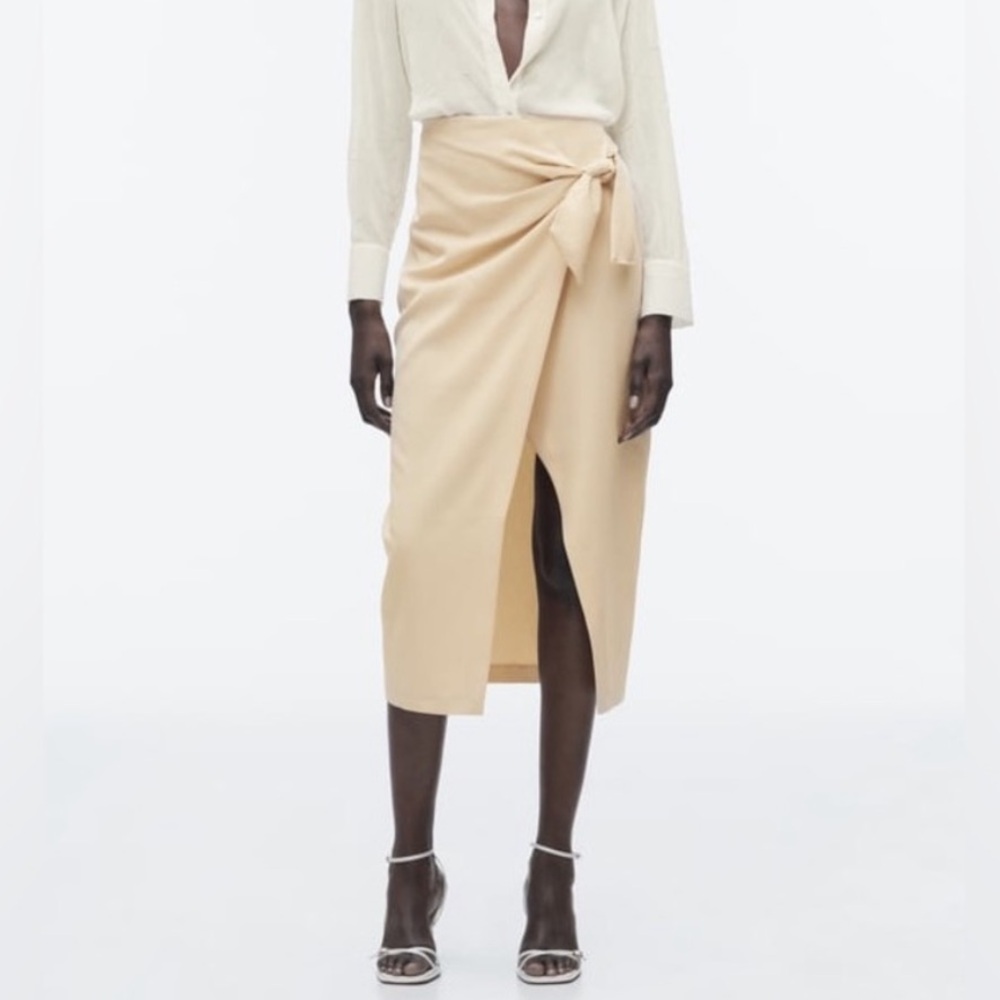 SMALL ZARA Knotted Midi Skirt - NATURAL with a slit Khaki Neutral